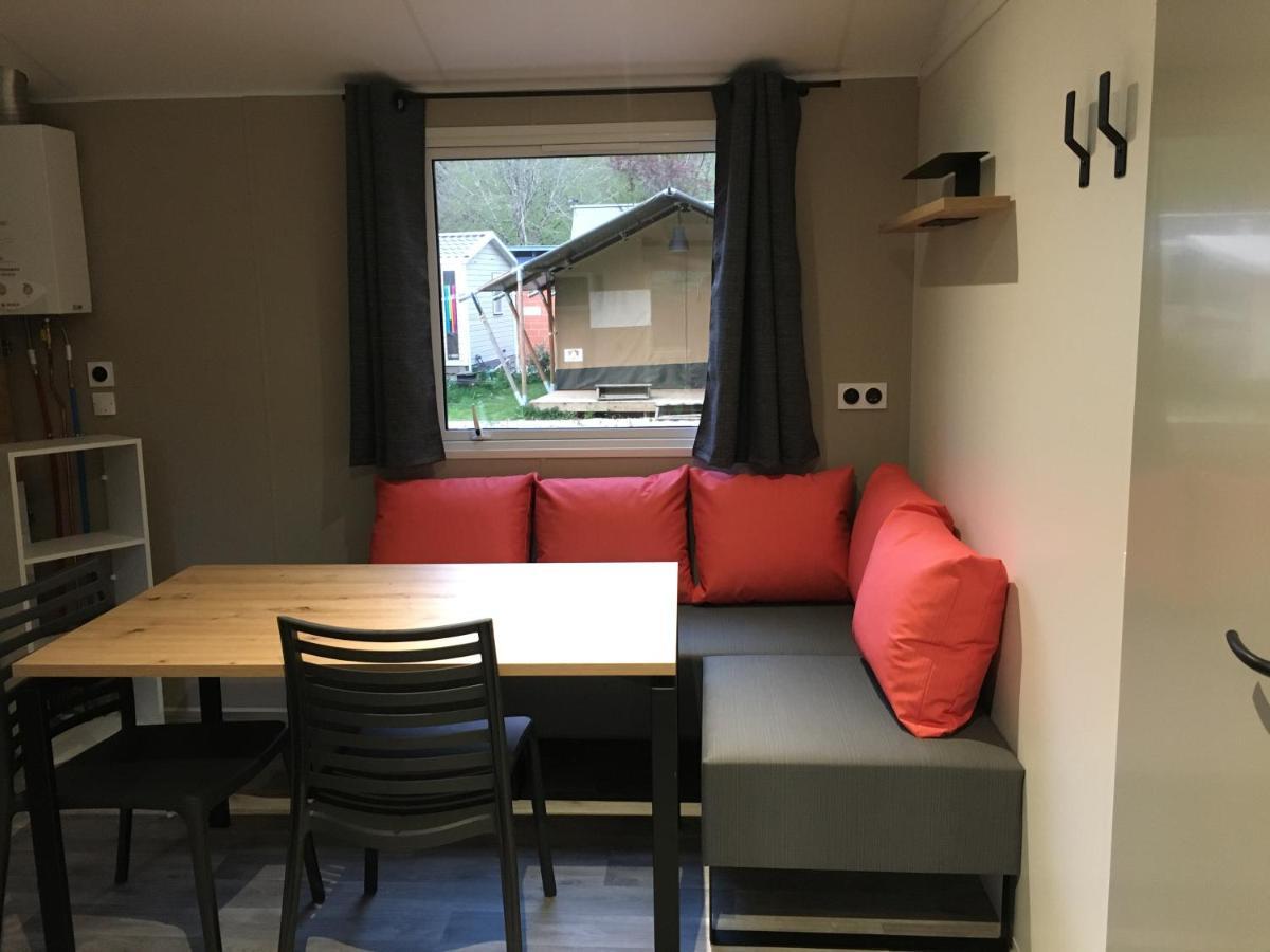 Camping De La Bonnette Caylus Kültér fotó
