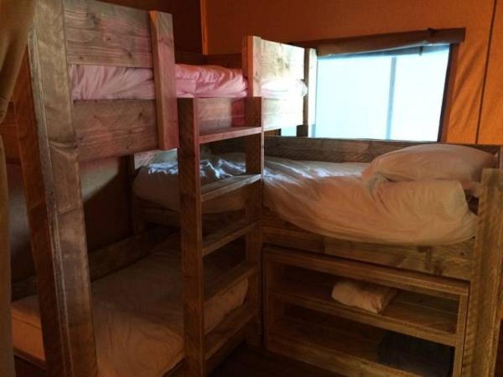 Camping De La Bonnette Caylus Szoba fotó